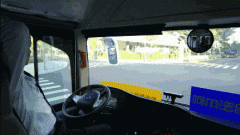 無(wú)人駕駛公交車(chē)正式上路了，深圳打響第一槍